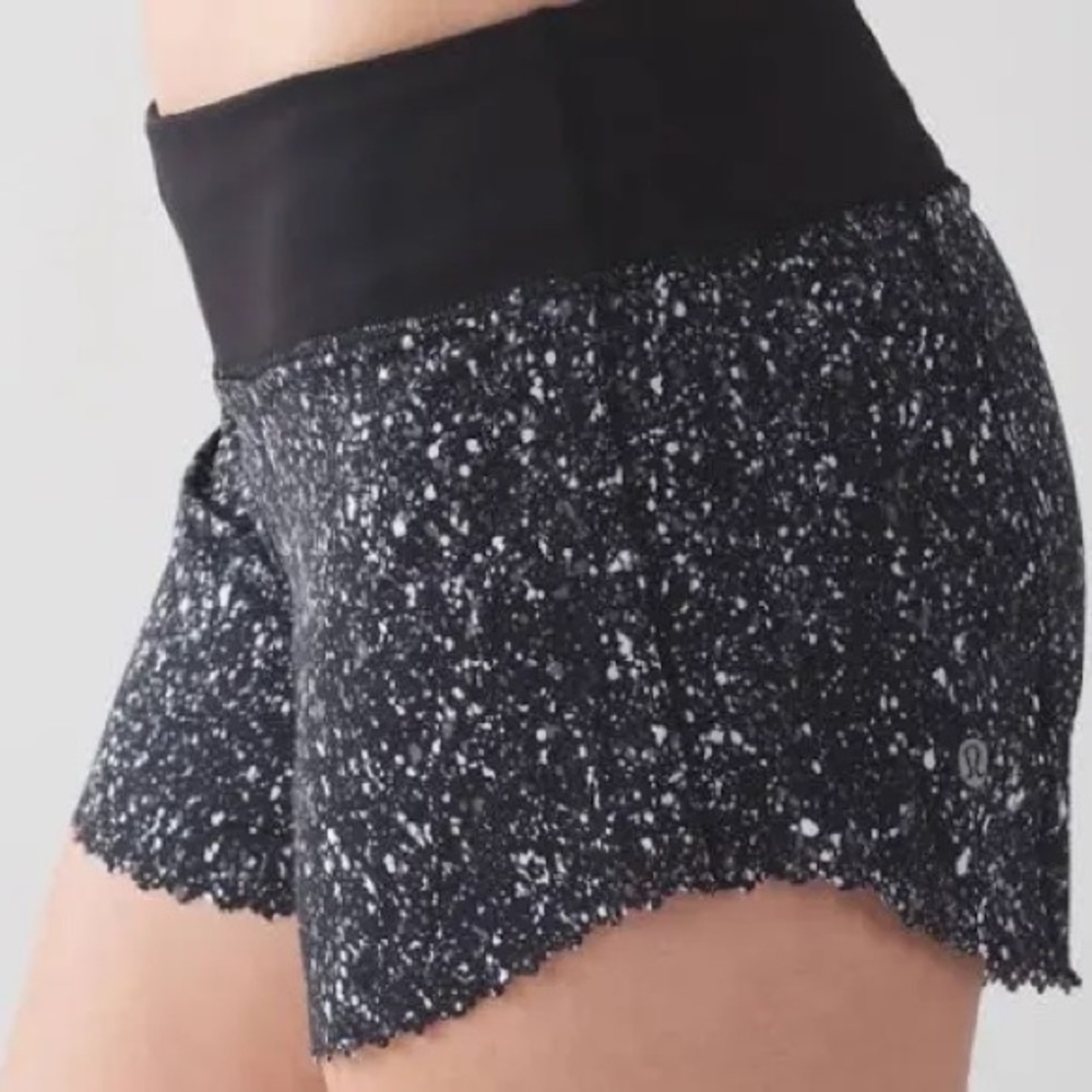 Lululemon Speed Up Low-Rise Lined Short 2.5"